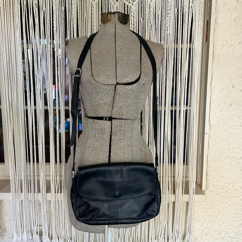 Vintage Made in Italy Black Leather Crossbody Bag